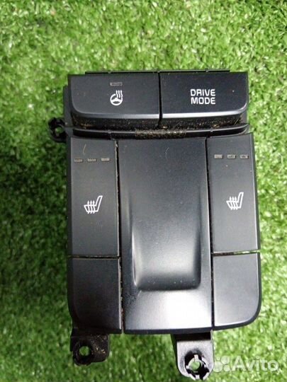 Блок управления подогревом сидений Kia Optima JF