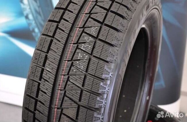 Bridgestone Blizzak Revo GZ 185/60 R15