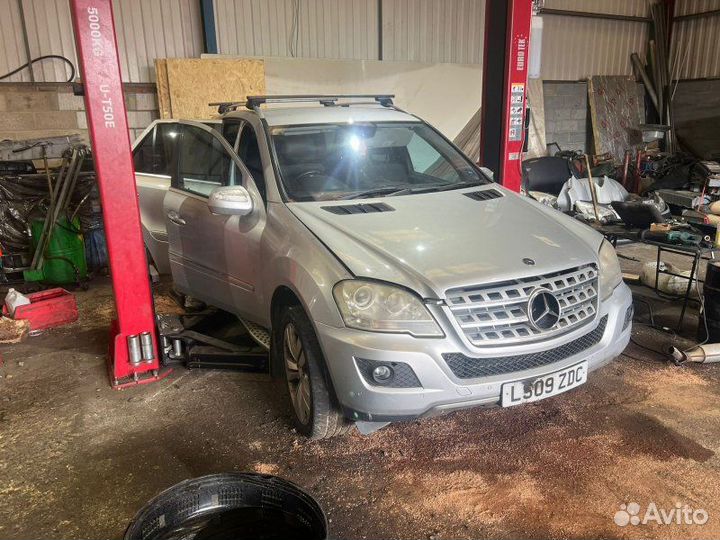 Ноускат в сборе бампер передний Mercedes Benz