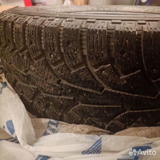 Nokian Tyres Hakkapeliitta 5 235/65 R18 110T