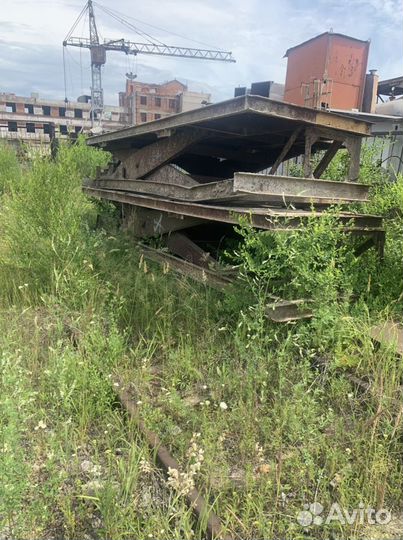 Аренда строительных подмостей, столов каменщика