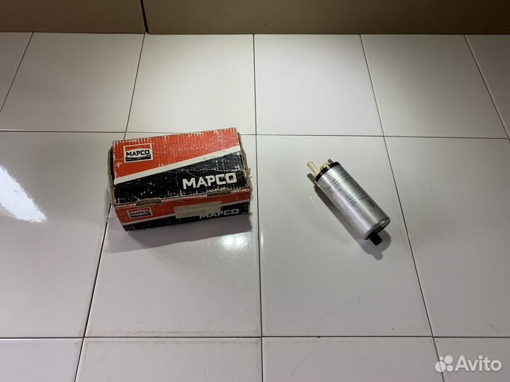 Насос топливный BMW 5 E34 7 E32 1988-1996