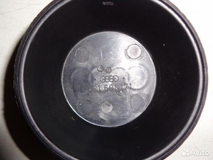 Колпак колеса Audi 80/90/100/4000/5000 quattro