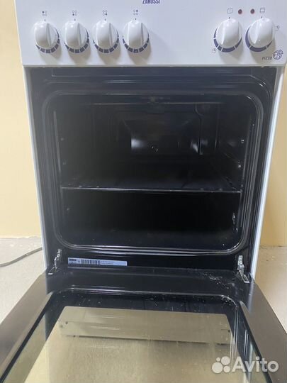 Электрическая плита Зануси