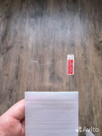 Lenovo K 80M защитное стекло