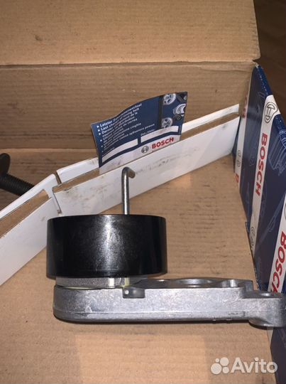 Ролик натяжной