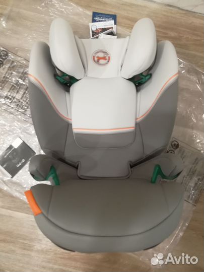 Автомобильное кресло Cybex