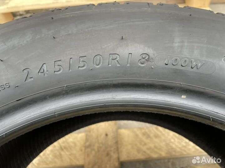 Dunlop Sport Maxx RT 245/50 R18