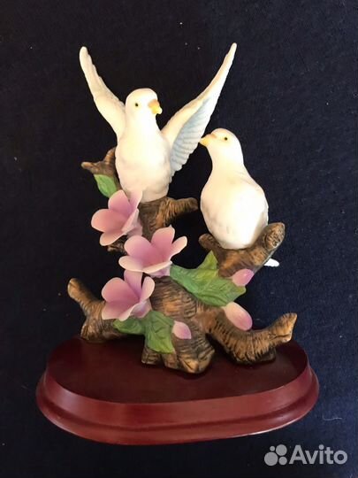 Статуэтка «Птицы». Фарфор