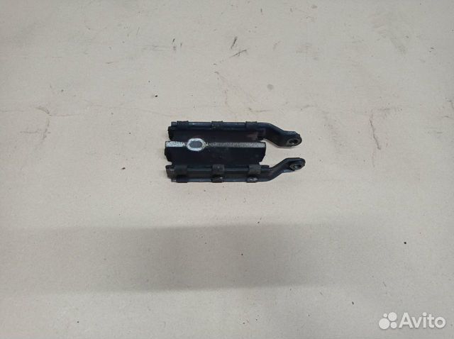 Volvo XC60 XC70 S80 S60 опора двигателя нижняя