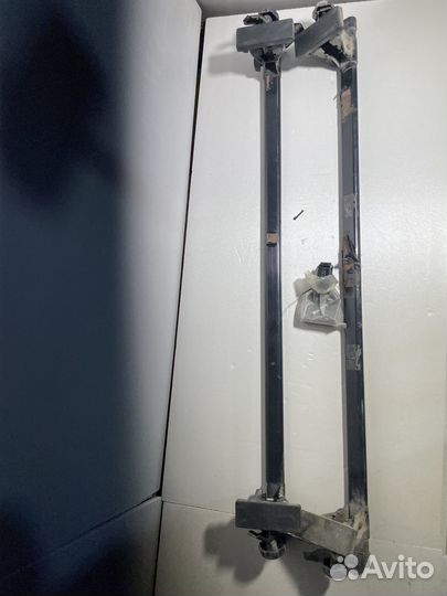 Поперечины на крышу автомобиля без рейлингов