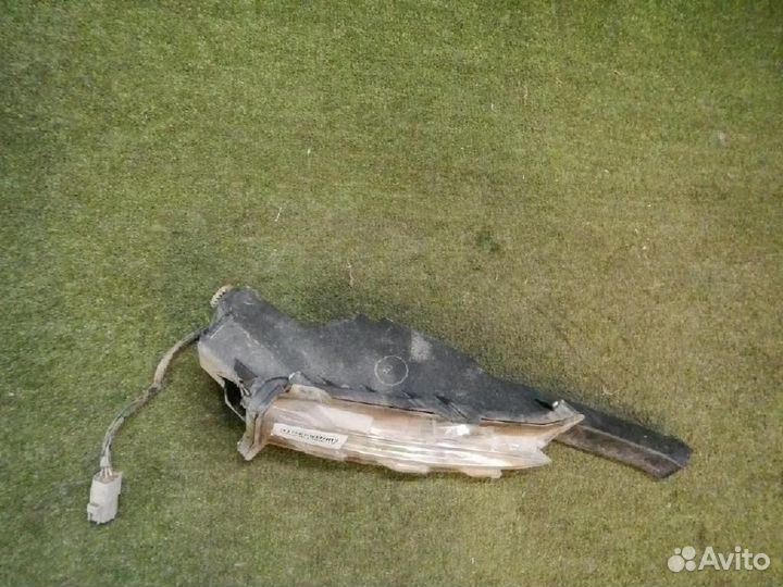 Фара противотуманная правая/дхо Lexus NX200/NX200t/NX300/NX300h