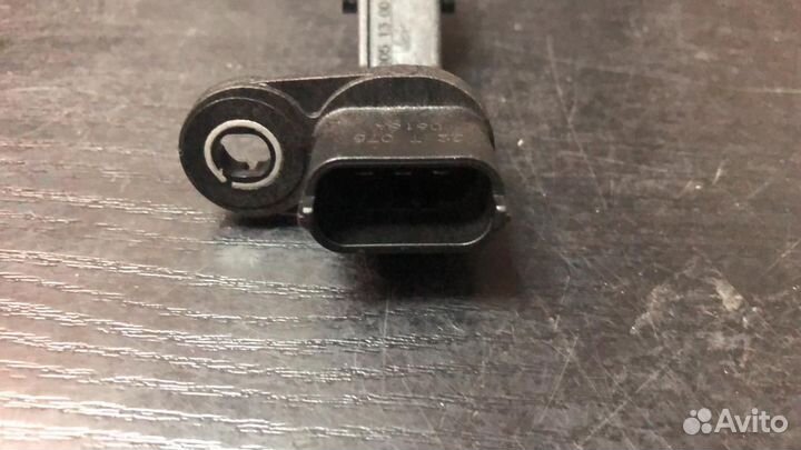 Датчик коленвала MB (A2709051300)