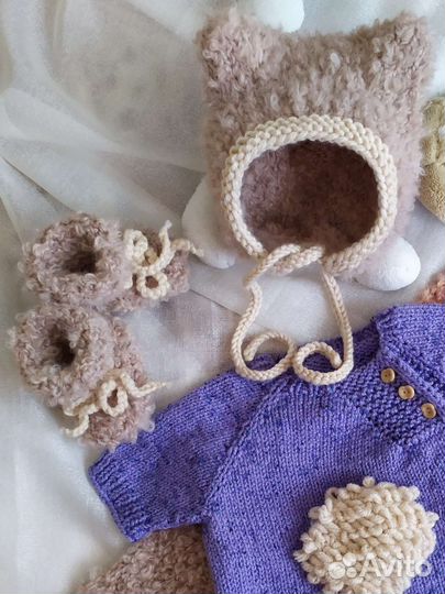 Шапка чепчик с ушками и пинетки