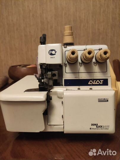 Оверлок для швейной машины