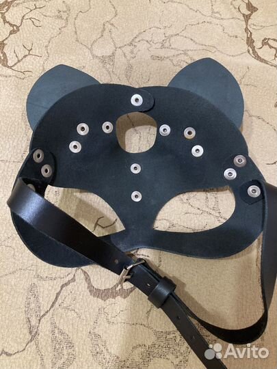 Маска кожаная новая