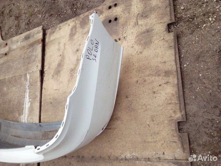 Бампер задний Volkswagen Polo sedan 2011