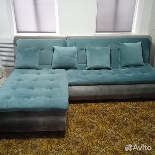 Модульный диван