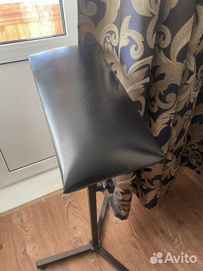 Тату холдер