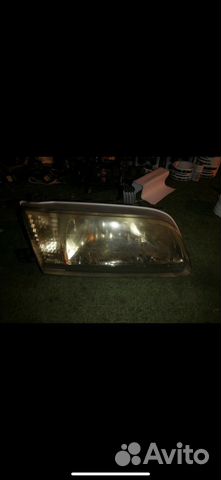 Правая фара Nissan Sunny FB15