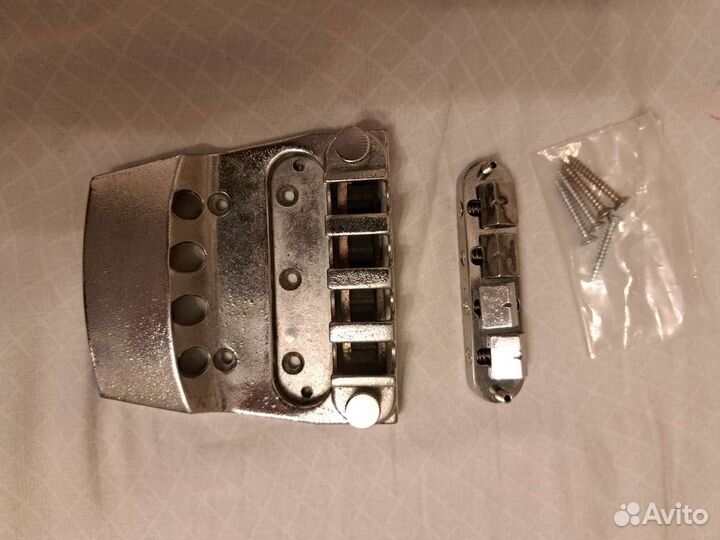 Бридж/струнодержатель для бас гитары Rickenbaker