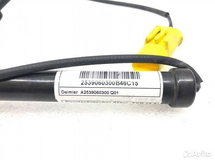 Пиропатрон капота Mercedes-Benz Glc Coupe C253