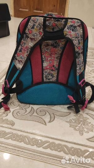 Школьный рюкзак