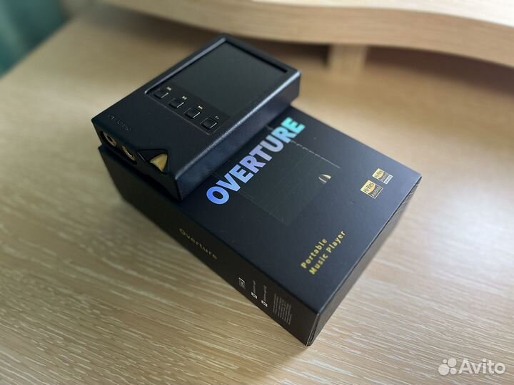 Портативный плеер Onix Overture XM5