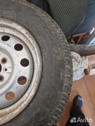 Зимняя резина r14