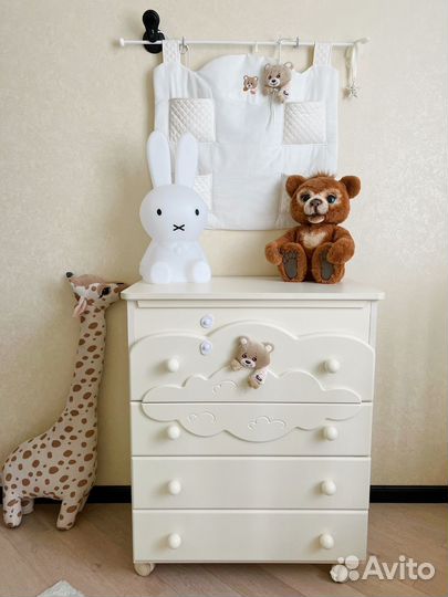 Набор детской мебели