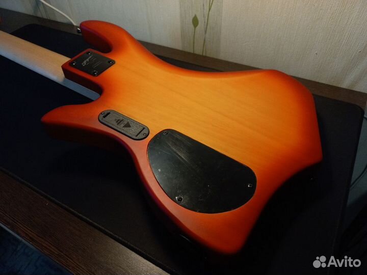 Бас-гитара Starforce 00374