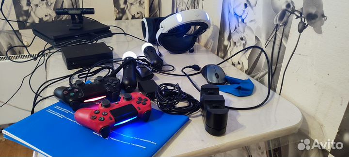 Sony playstation 4 slim 1tb + VR очки