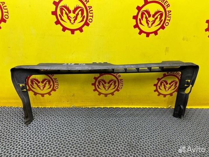 Рамка радиатора Volvo Xc90 2.4 D5244T4 2007