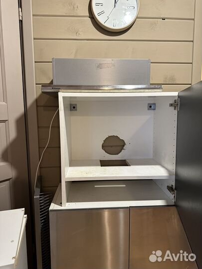 Шкаф навесной IKEA