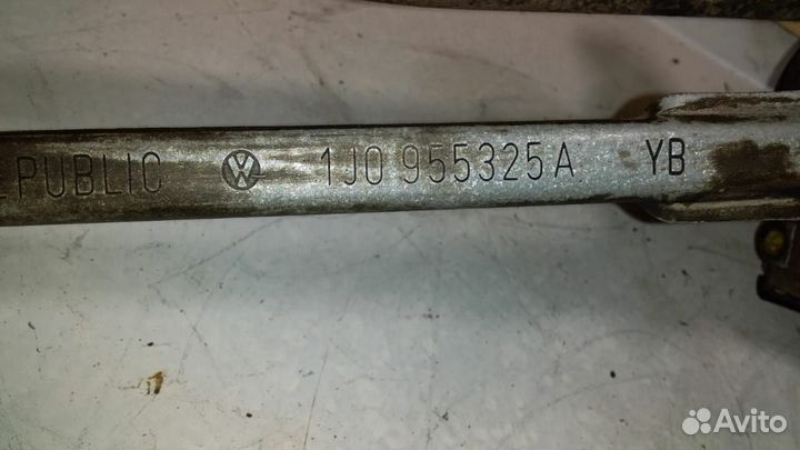 Трапеция дворников передний Audi A3 в сборе 97-05