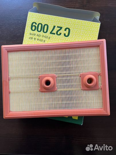 Фильтр воздушный Mann C27009