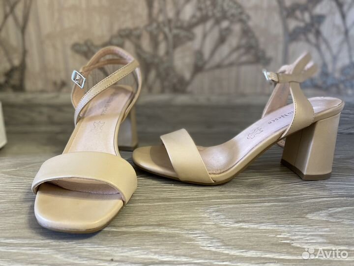 Босоножки 36 размер