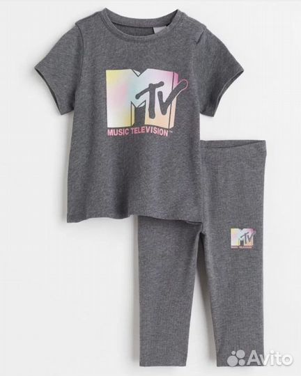 Костюм в наличии новый hm