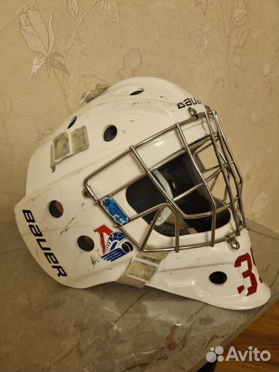 Шлем хоккейный bauer вратарский