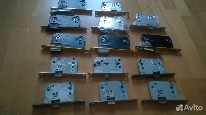 Дверные замки,личины