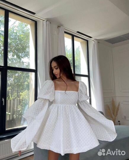 Женское трендовое платье