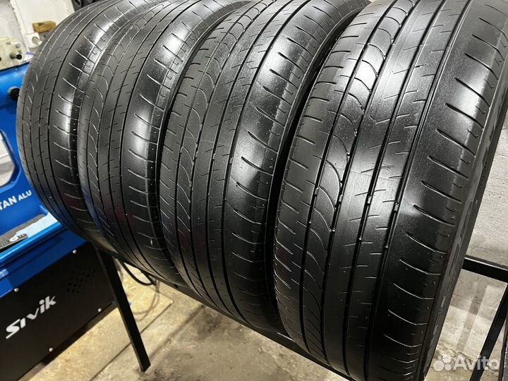 Bridgestone Dueler H/L 33A 235/55 R20 102V