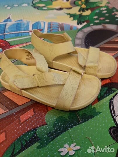 Босоножки zara