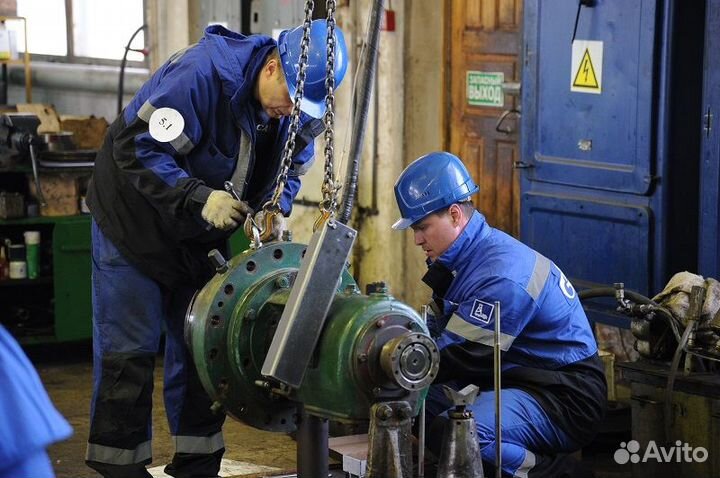 Слесарь ремонтник