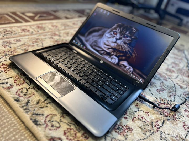 Отличный Ноутбук HP intel/120 ssd/4гб озу