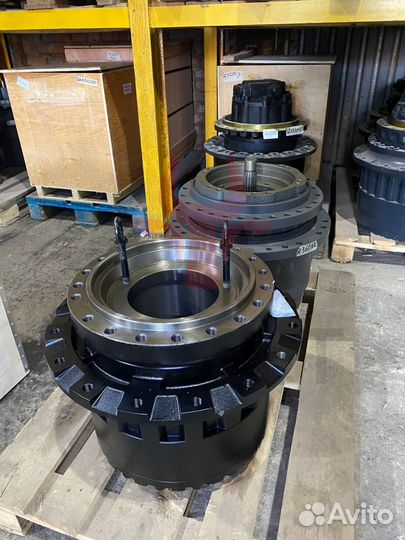 Редуктор хода Doosan DX255LC-V 170401-00042