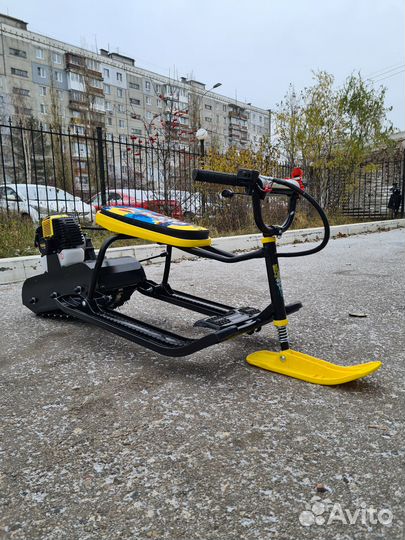 Детский бензиновый снегоход Snow Kids Classic