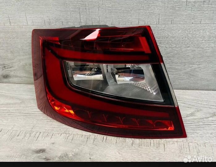 Задние фары на skoda octavia a7