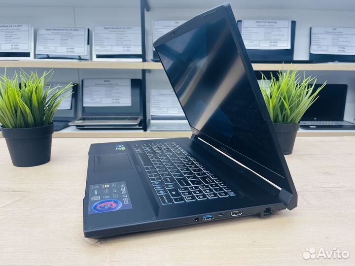 Msi Katana 17 i7/16/RTX4070