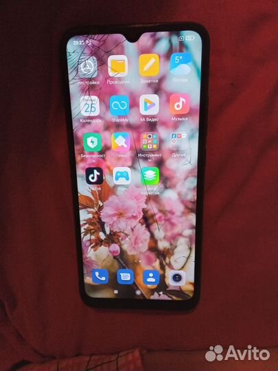 Xiaomi Redmi, 4 ГБ